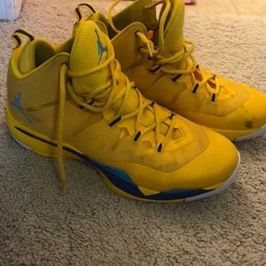 Jordan basketball shoes